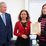 Mustafa Safran (Vize-Bildungsminister der Türkei),   Asiye Nurcan İpekçi (Generalkonsulin türkische Botschaft Schweiz), Wiltrud Weidinger (Leiterin Abteilung International Projects in Education, PHZH)
