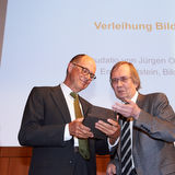 Emil Wettstein mit Laudator Jürgen Oelkers