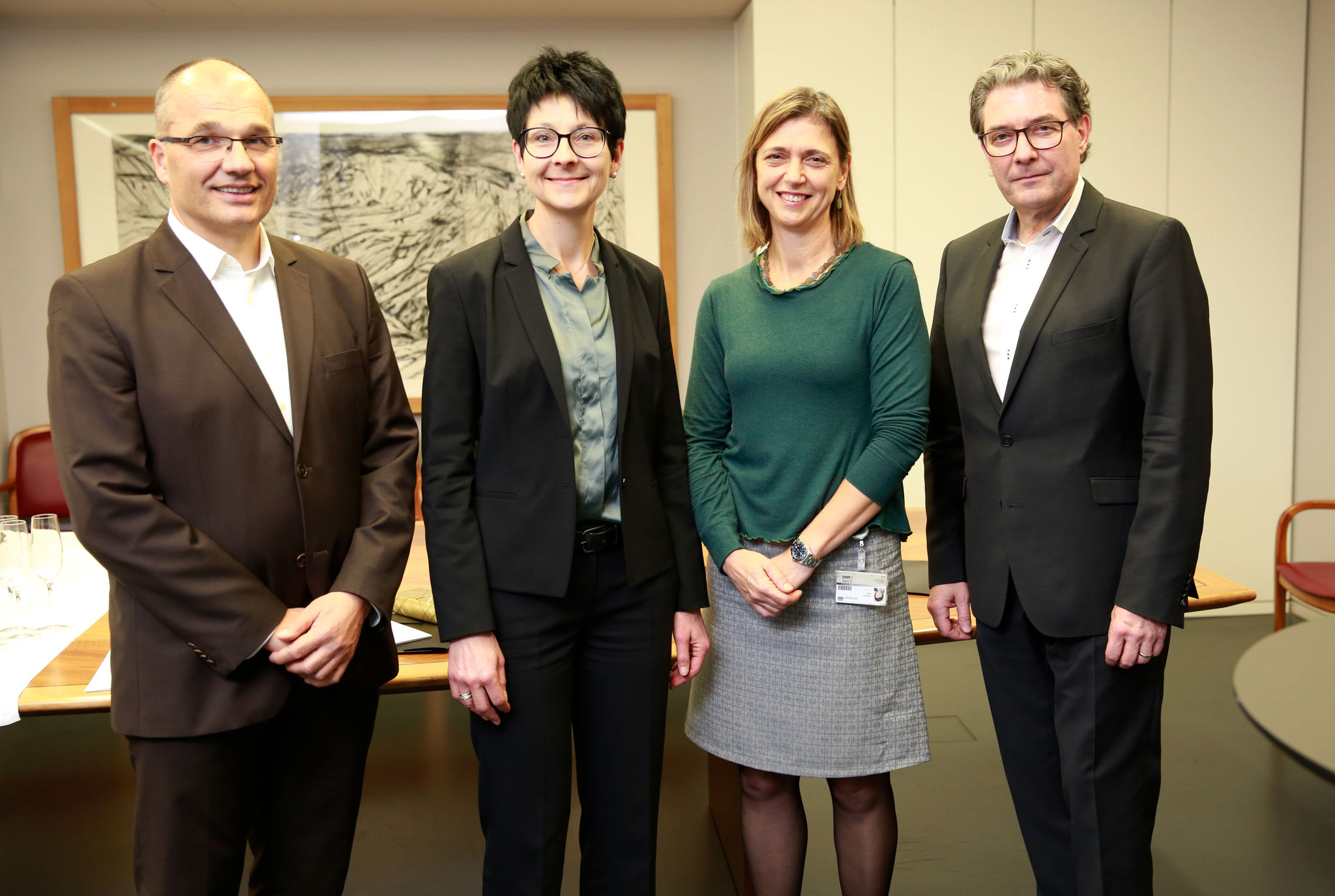 Wassilis Kassis, Annelies Kreis, Enikö Zala-Mezö und Heinz Rhyn (v.l.)