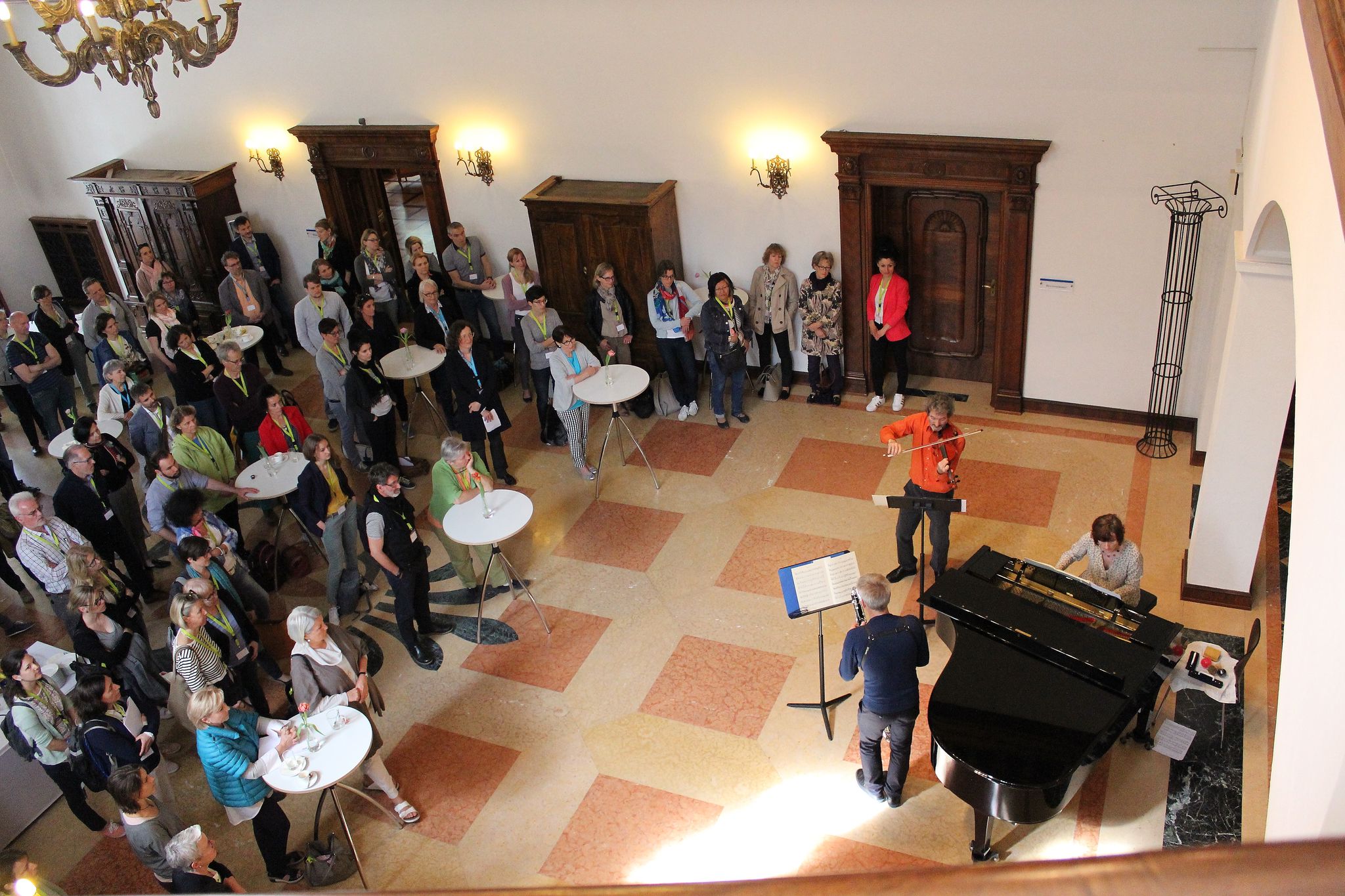 Pausenmusik mit Trio Blaubart